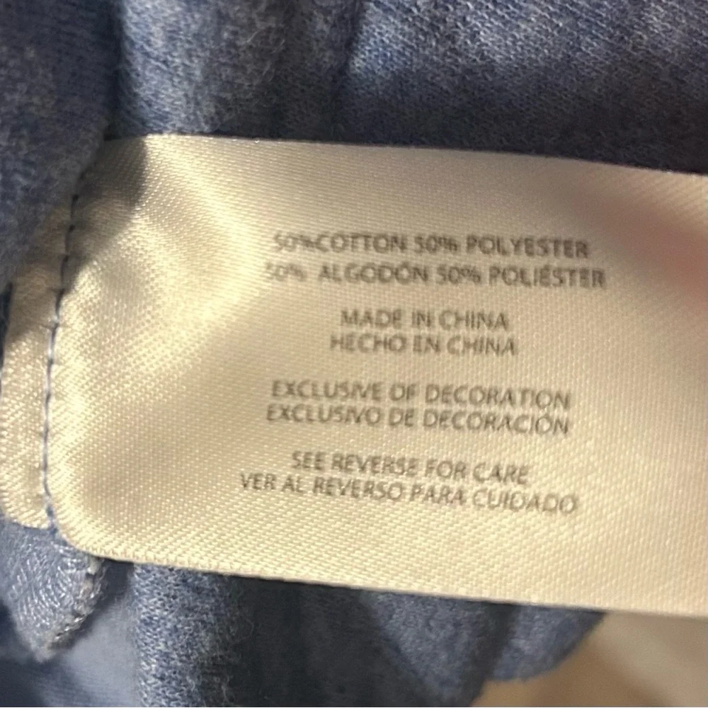 Eddie Bauer Quilted Half-Zip in Blue - Picture 3 of 12